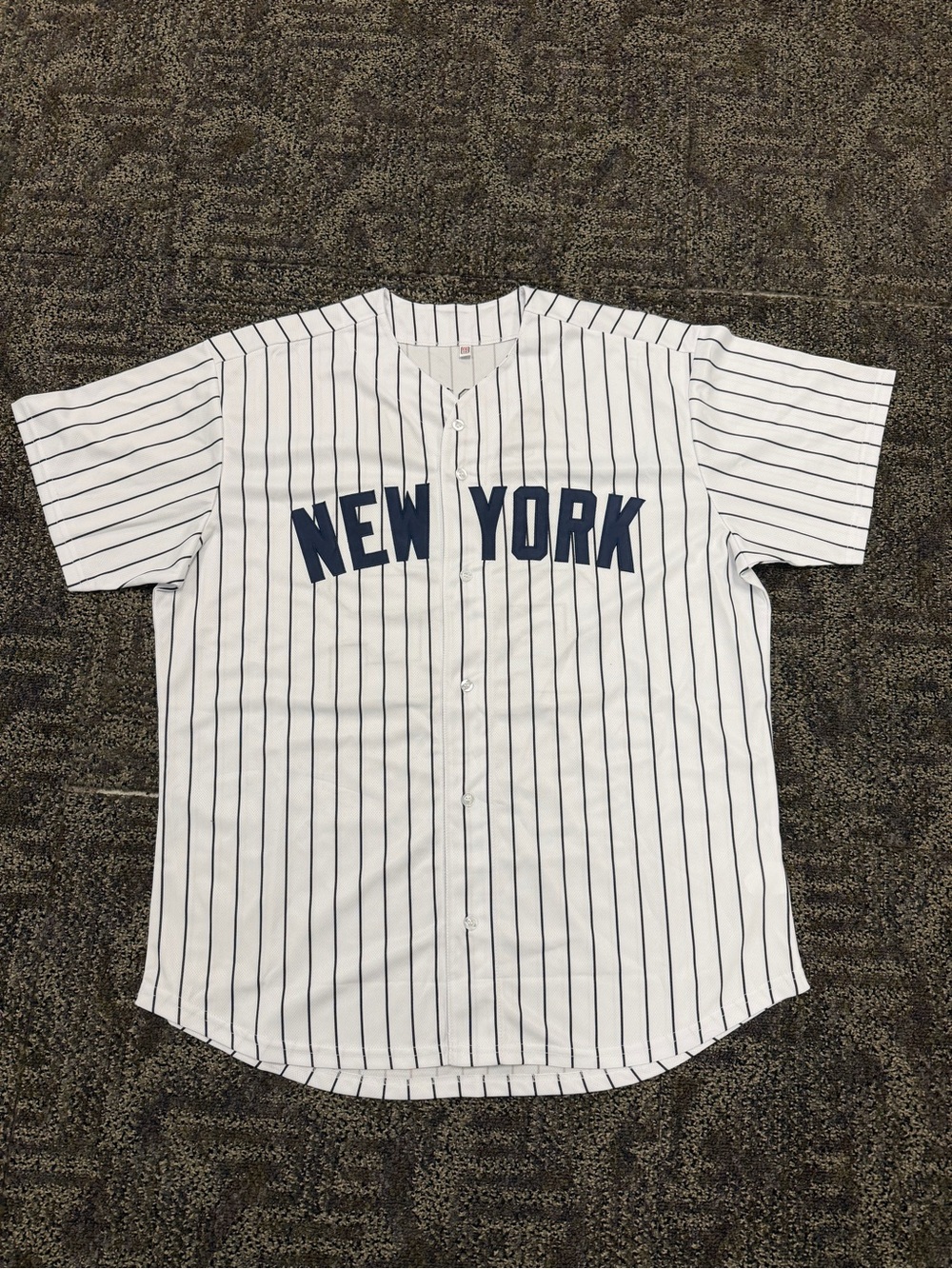 Juan Soto New York Pinstripe Baseball Jersey in White and Navy Size XXL